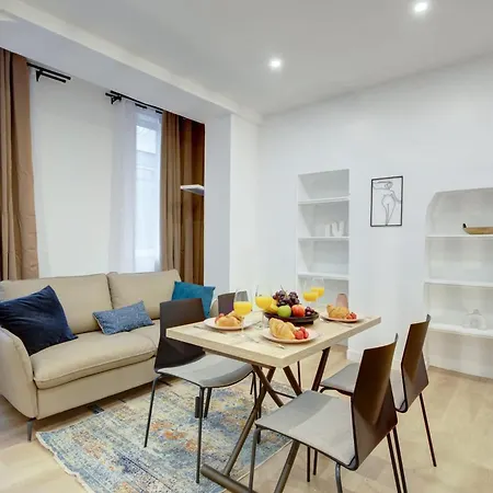 Apartment Flat Les Halles 1Br Paris